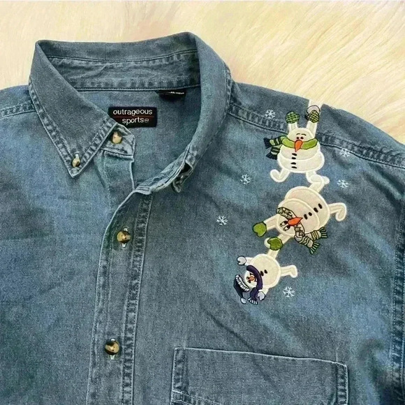Vintage Outrageous Sports Denim Holiday Christmas Snowman Button Down Shirt M - Picture 5 of 6